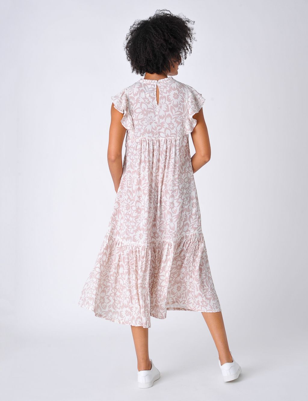 Floral Crew Neck Midi Relaxed Tiered Dress image 4