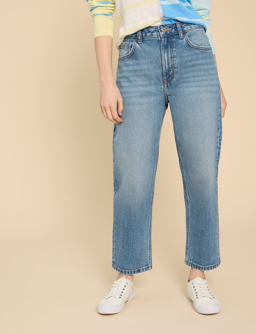 Charlie Mid Rise Straight Leg Cropped Jeans