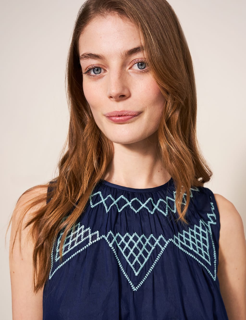 Cotton Rich Embroidered Vest with Silk image 3