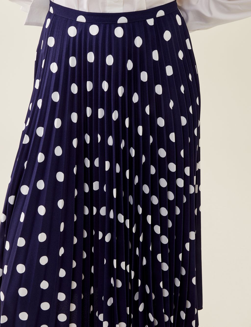 Crepe Polka Dot Pleated Midi Skater Skirt image 2
