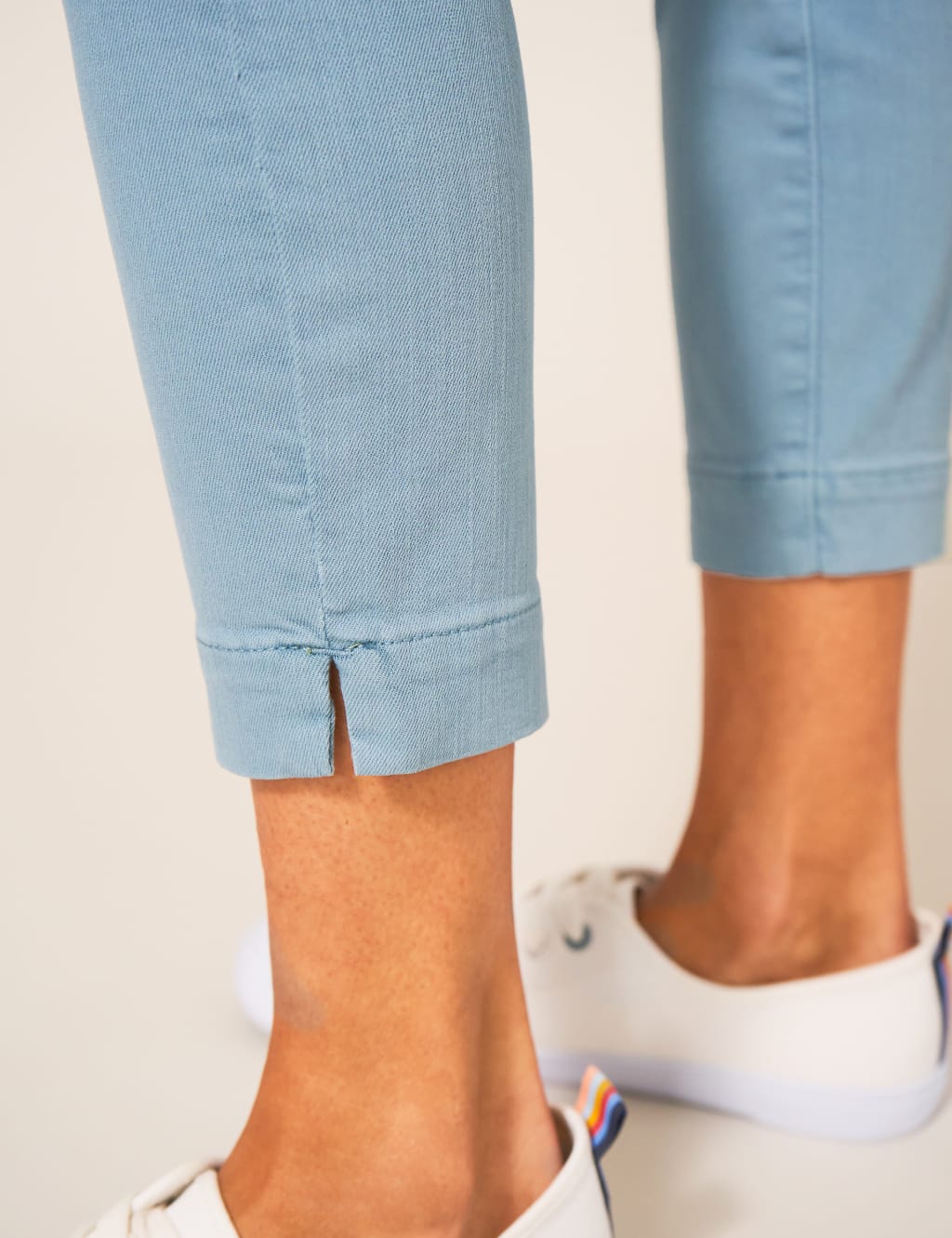 Cropped Jeggings image 4