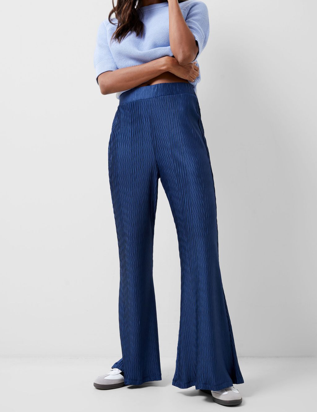 Textured Straight Leg Flared Trousers image 3