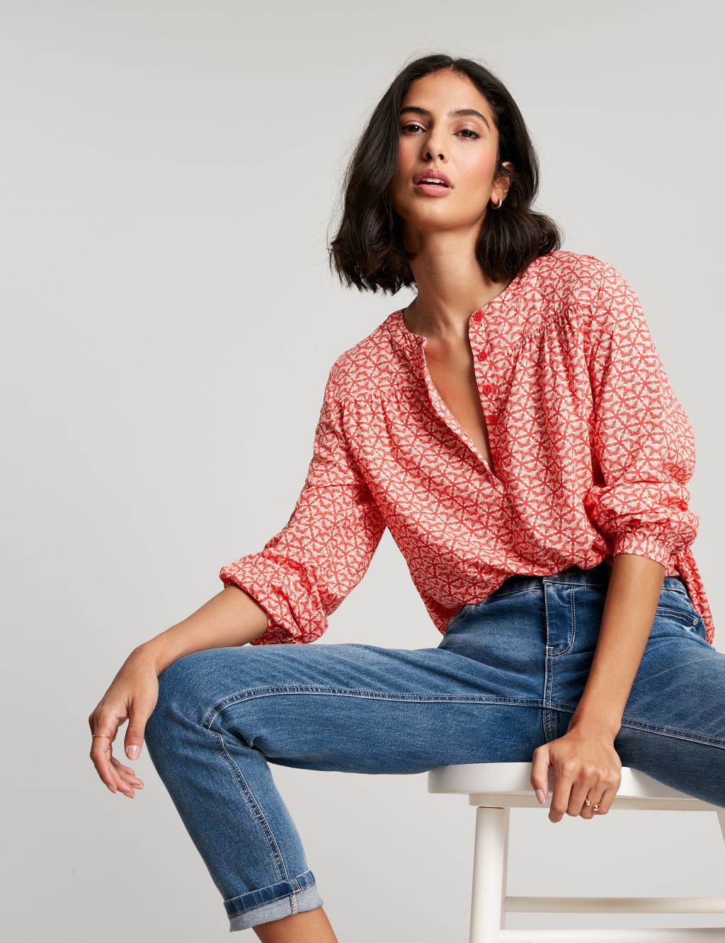 Printed Round Neck Popover Blouse image 3