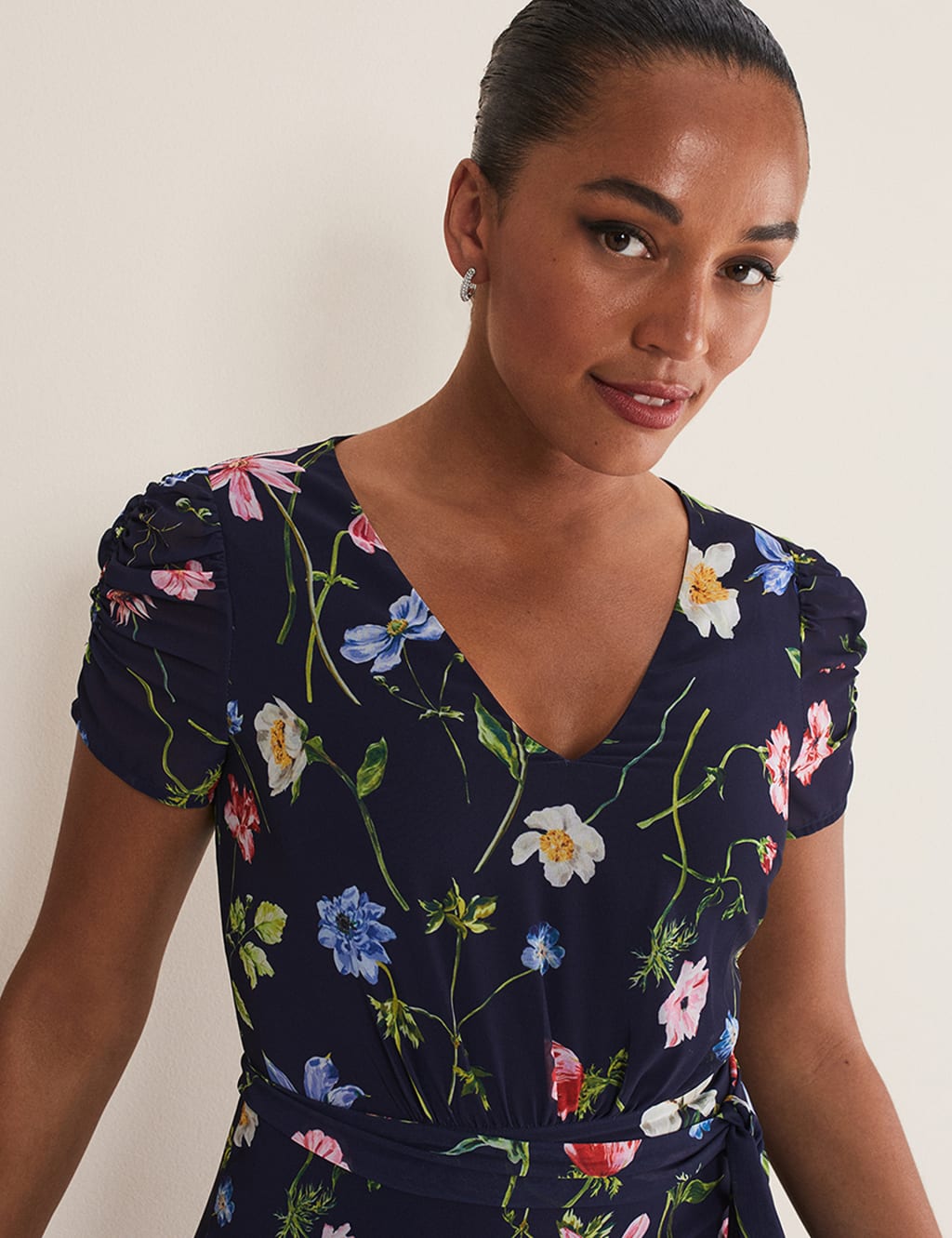 Floral V-Neck Tie Waist Midi Tiered Dress image 5