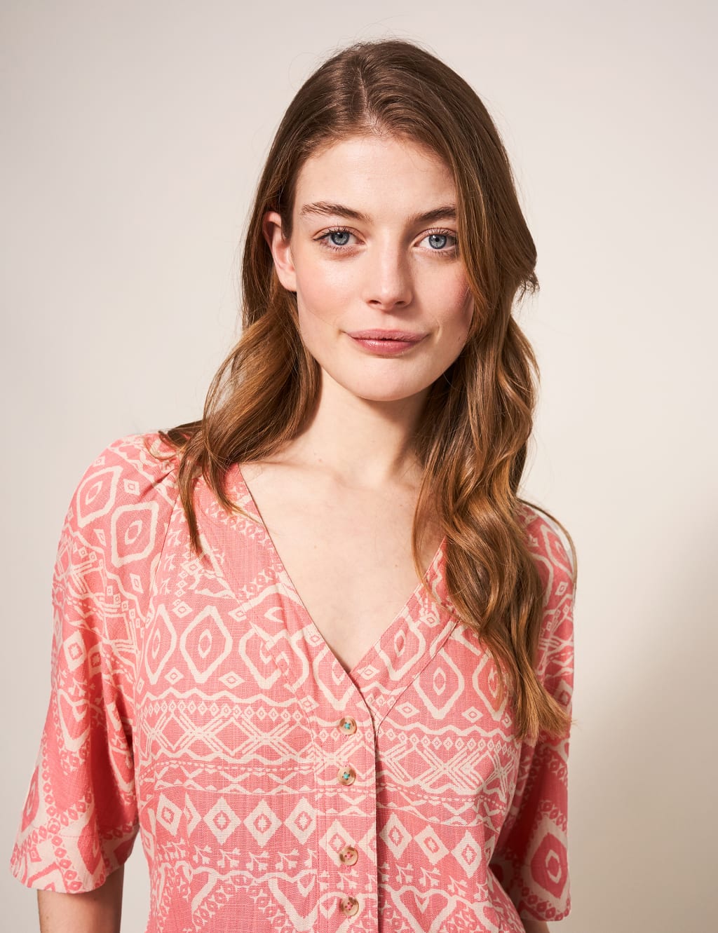 Printed V-Neck Midi Waisted Dress with Linen image 4