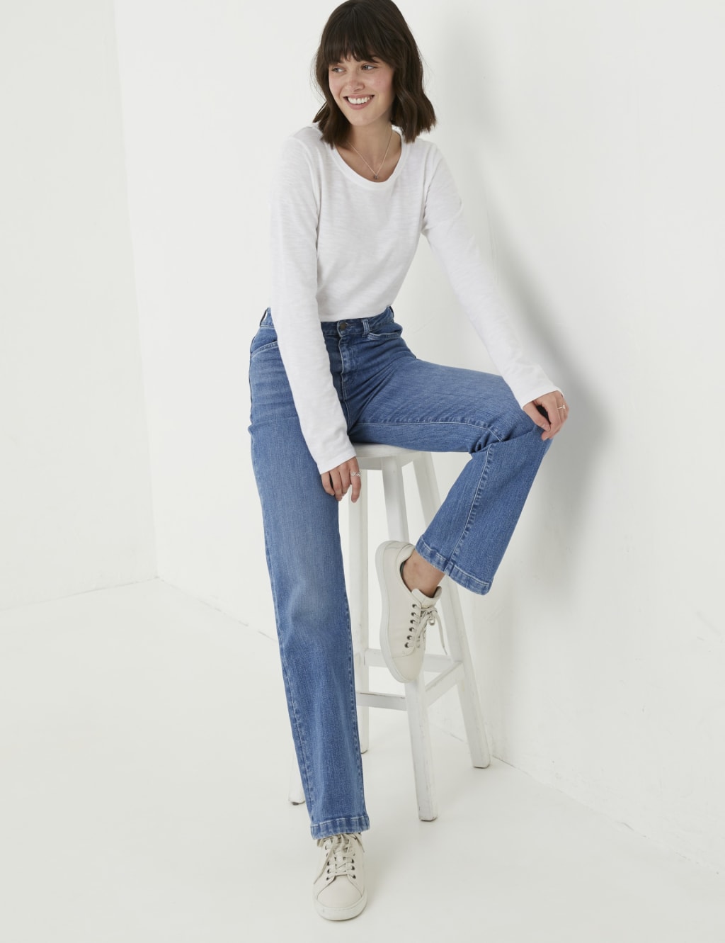 Wide Leg Jeans image 1