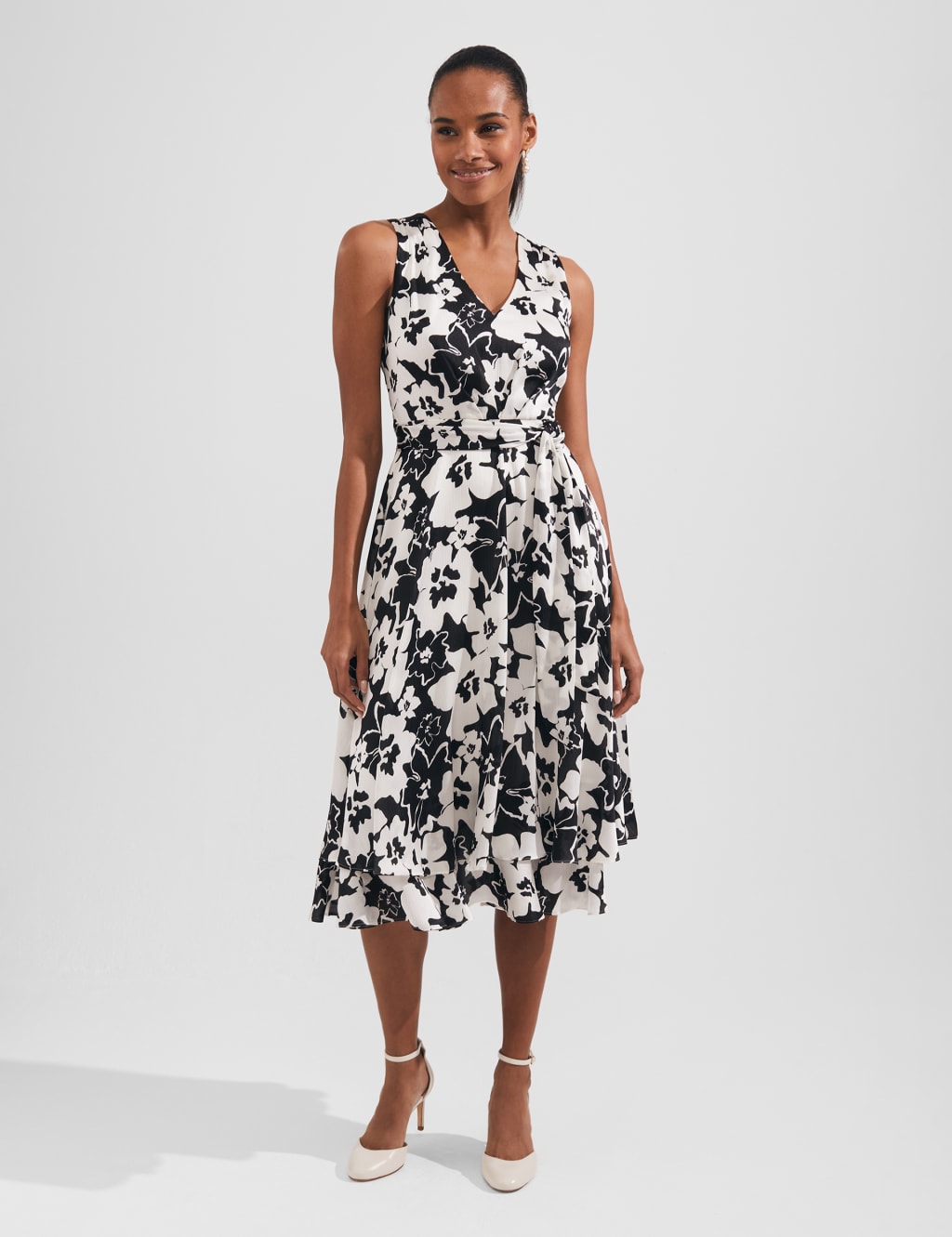 Floral V-Neck Midi Swing Dress image 6
