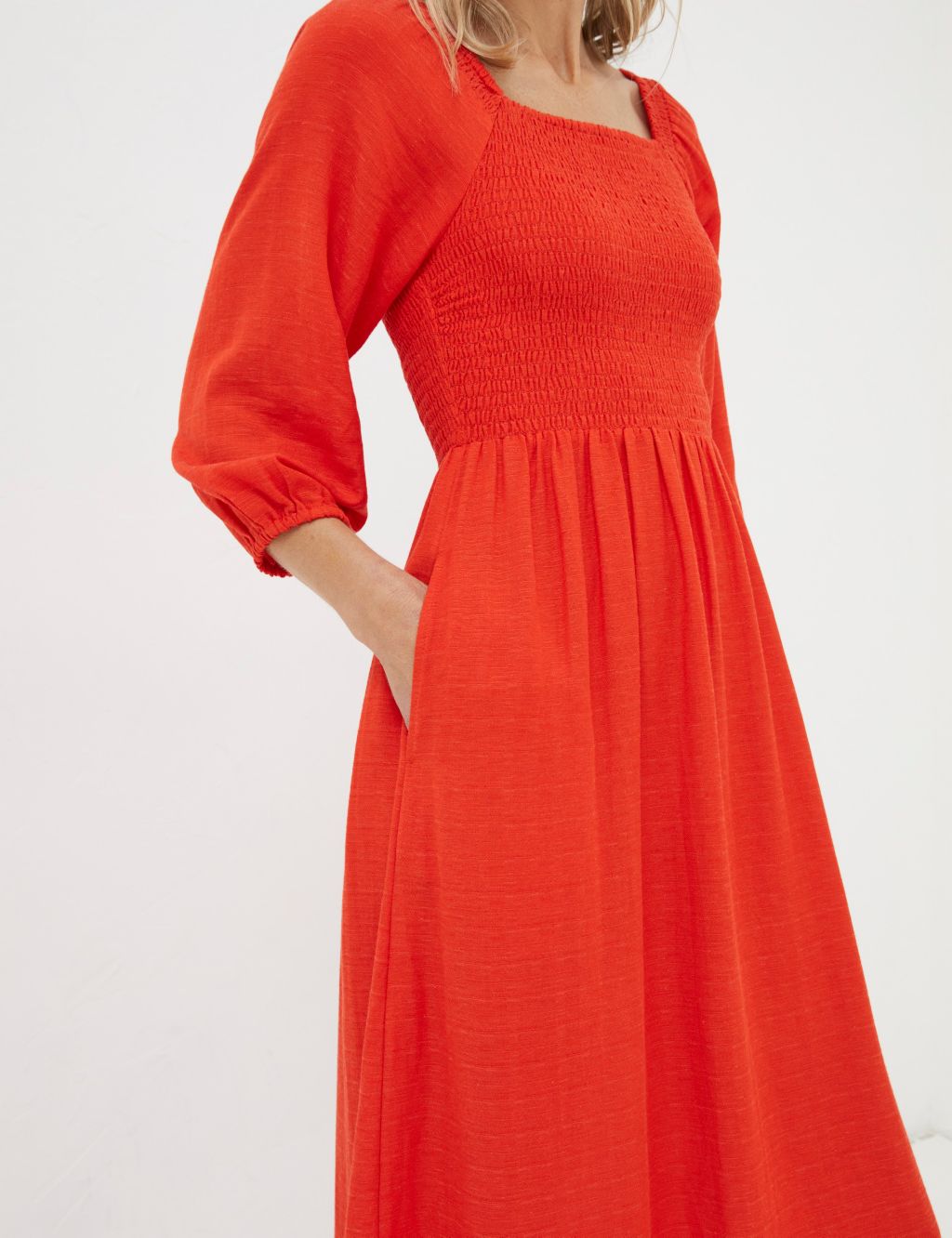 Square Neck Midi Shirred Dress with Linen image 5