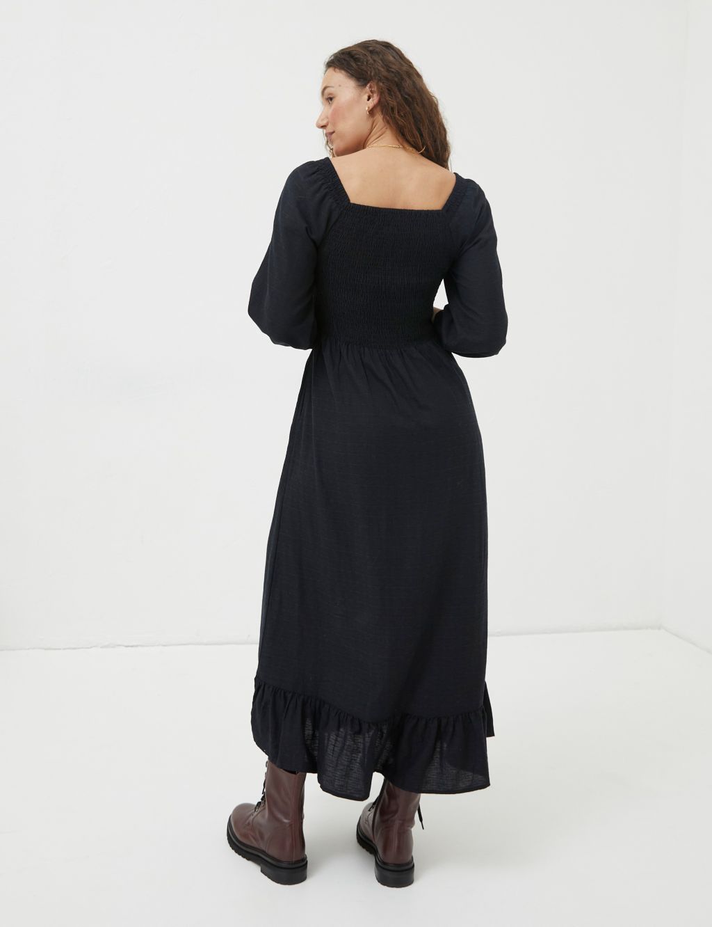 Square Neck Midi Shirred Dress with Linen image 3