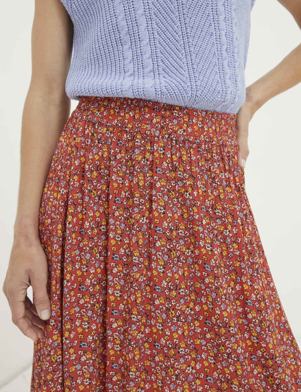 Ms Fancy Pleated Skirt Set