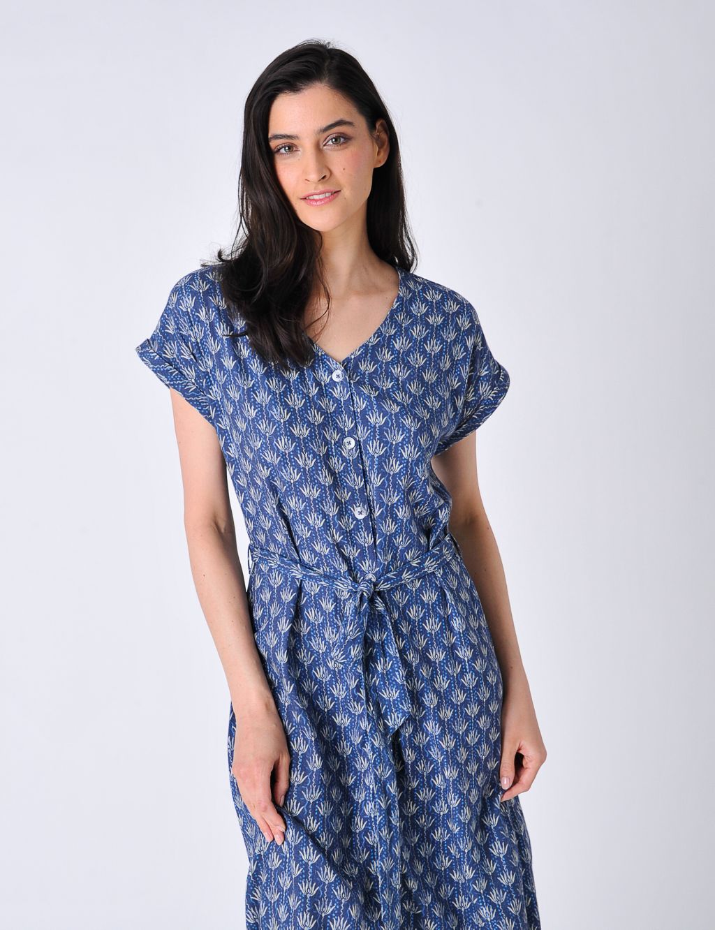 Linen Blend Printed V-Neck Midi Tea Dress image 3