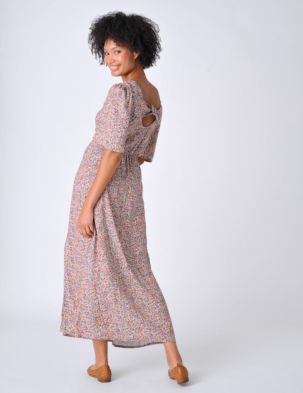 Floral V-Neck Tie Detail Maxi Waisted Dress image 4