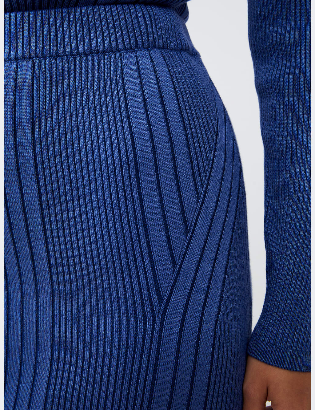 Striped Ribbed Knitted Midi Pencil Skirt image 4