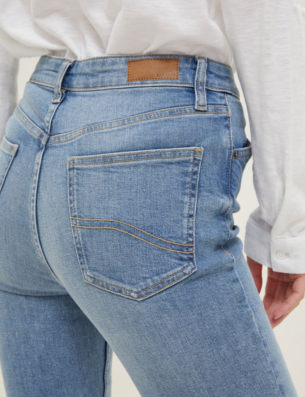 Slim Fit Cropped Jeans image 4