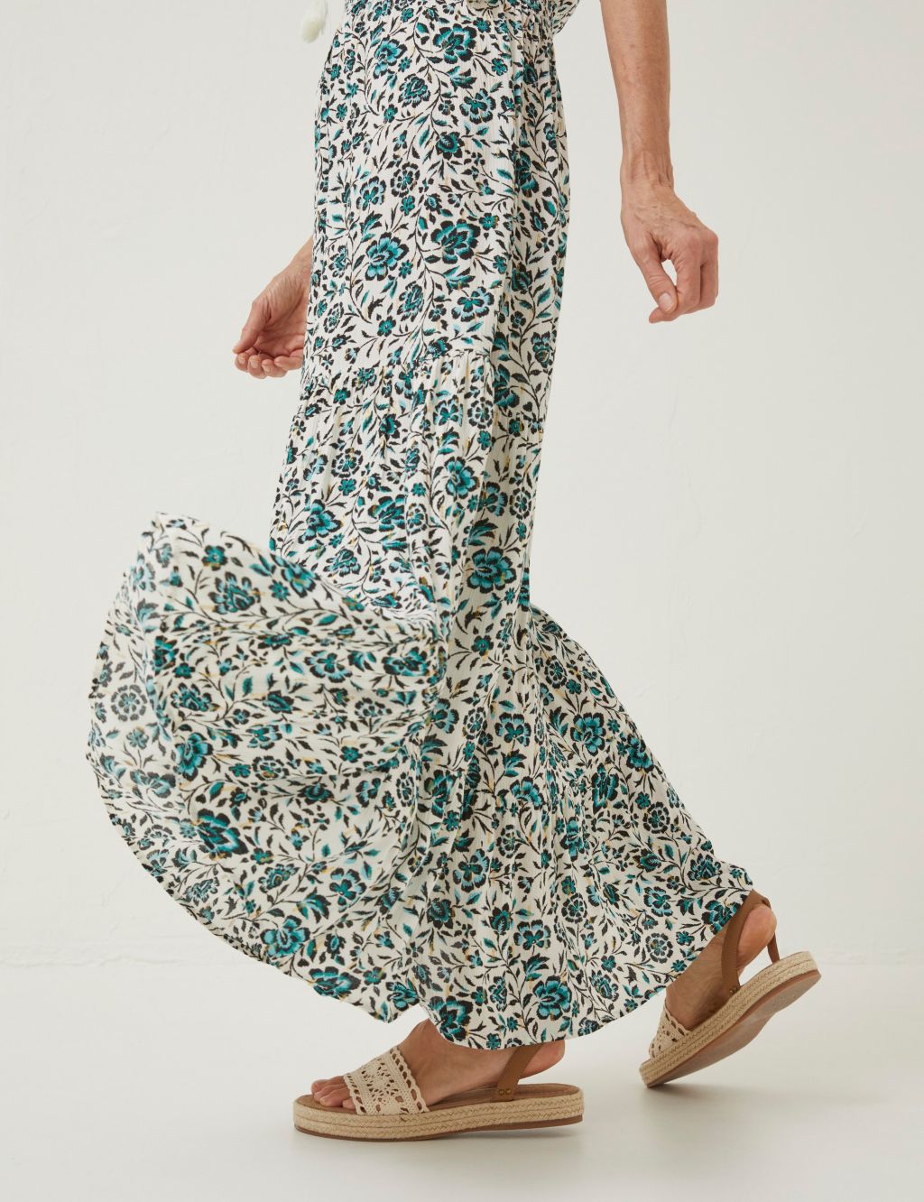 Floral Tie Neck Shirred Maxi Tiered Dress image 4