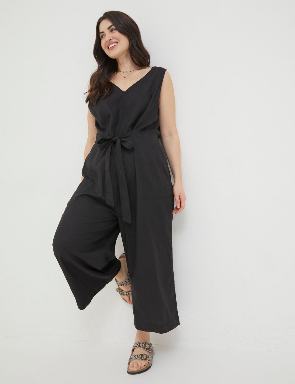 Linen Rich Sleeveless Cropped Jumpsuit image 2