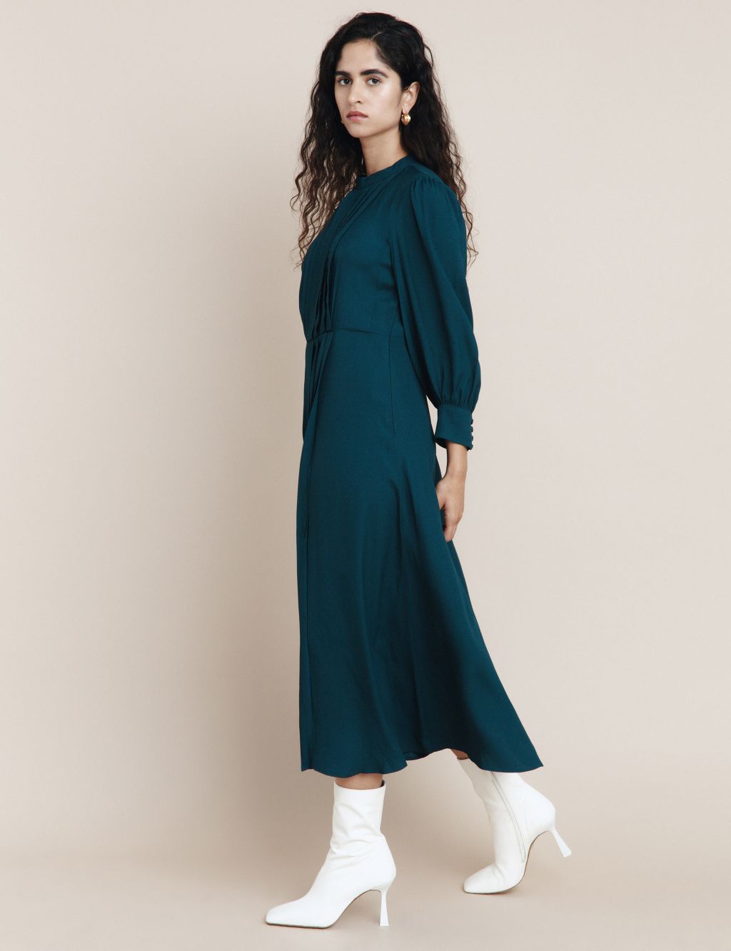 Crepe High Neck Pleated Midaxi Swing Dress image 2