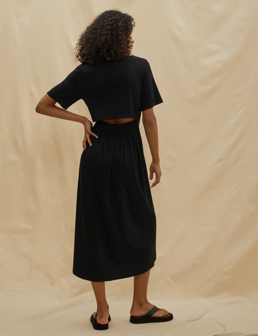 Organic Cotton Round Neck Midaxi Dress image 3