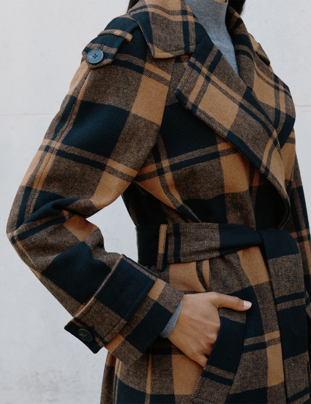 Checked Belted Wrap Coat with Wool image 4