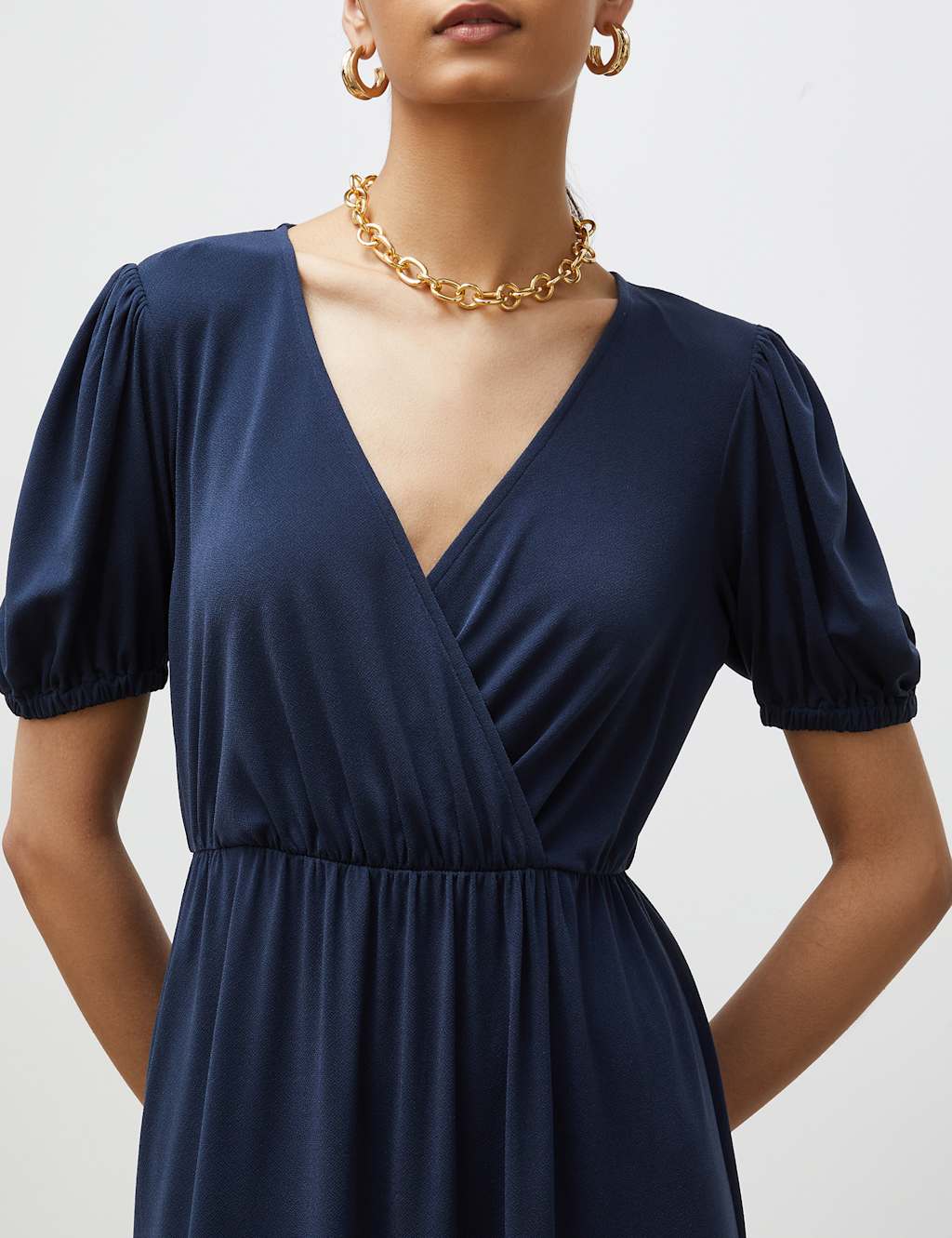 V-Neck Puff Sleeve Midi Waisted Dress image 4
