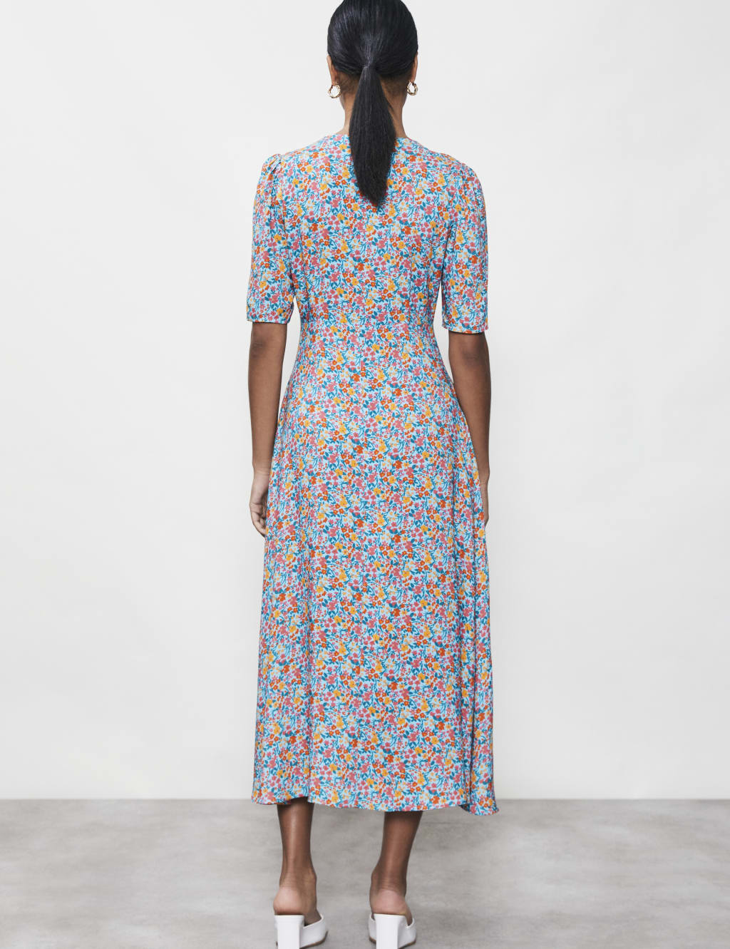 Floral V-Neck Button Through Midi Tea Dress image 4