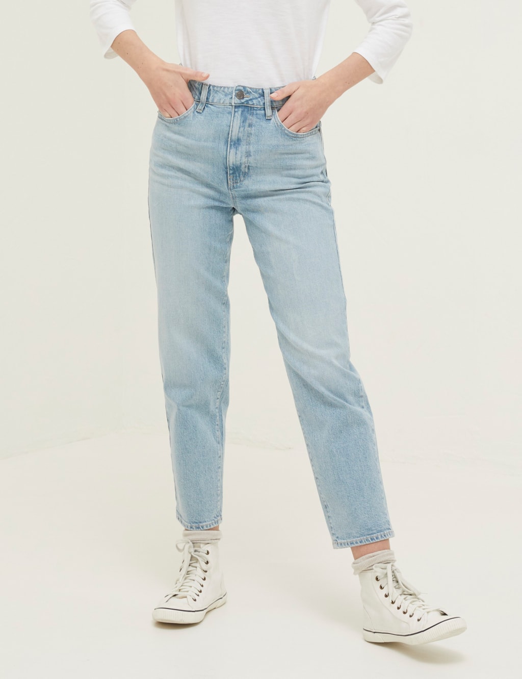 Barrel Jeans image 2