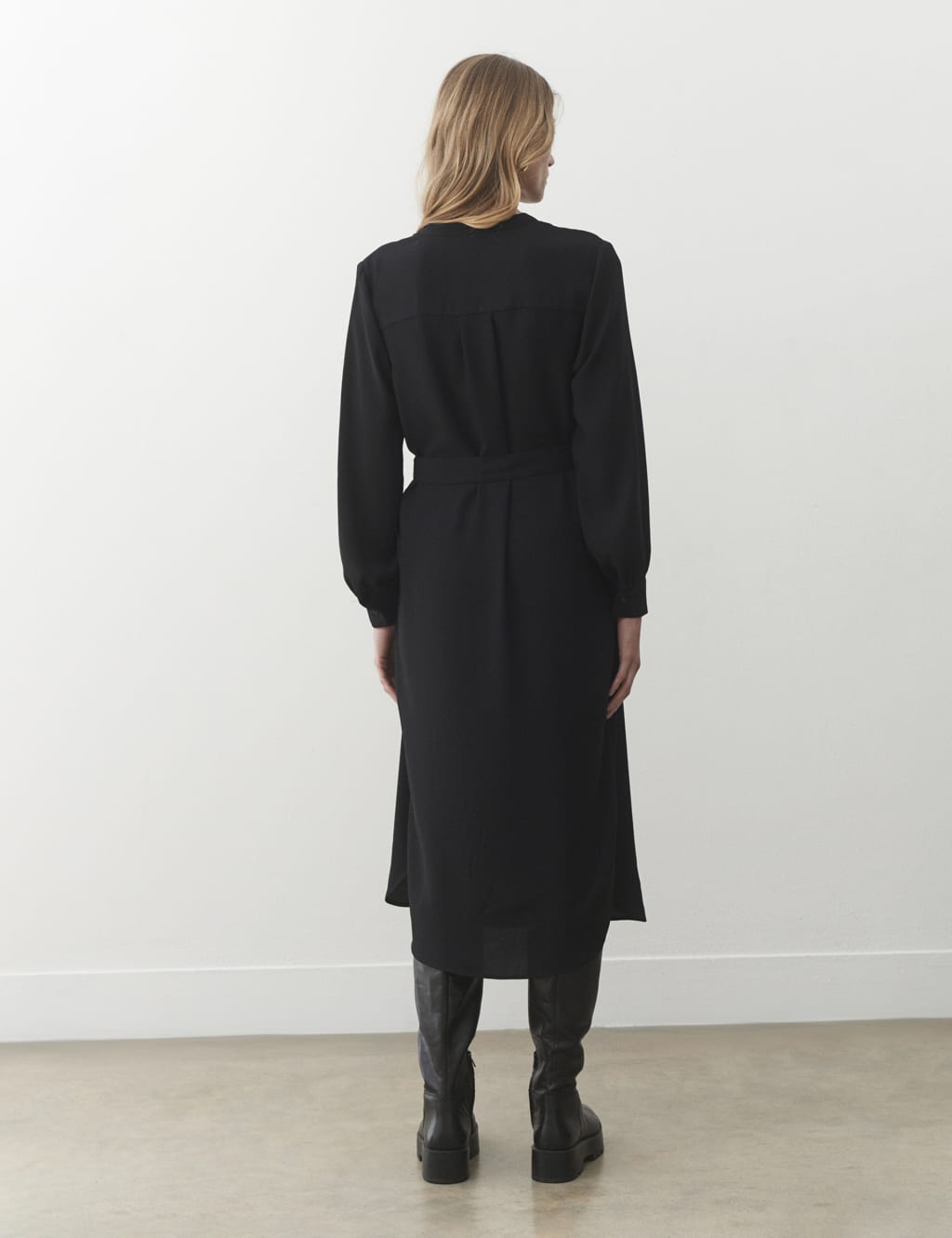 Black Women‘s Dress S593