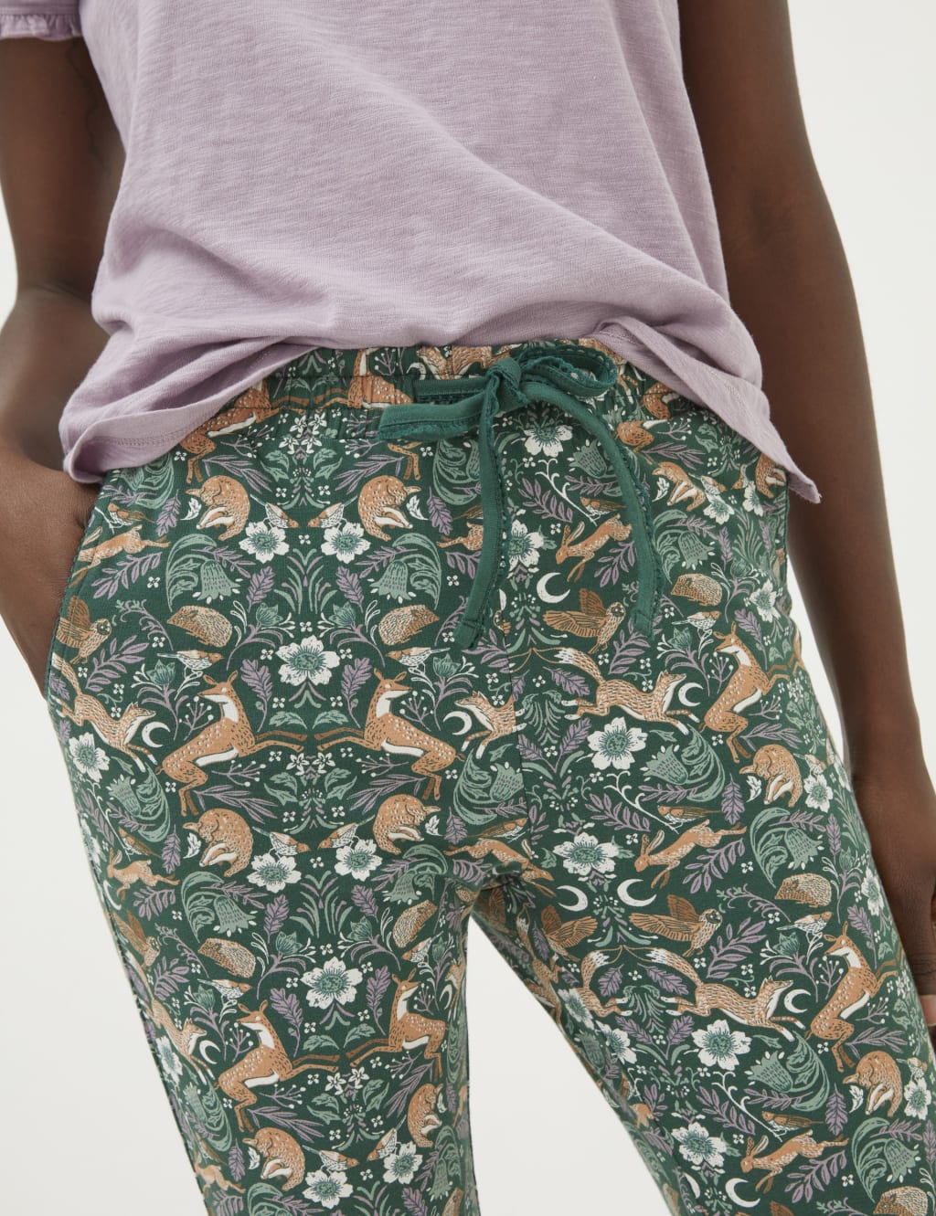 Cotton Rich Printed Cropped Pyjama Bottoms image 4