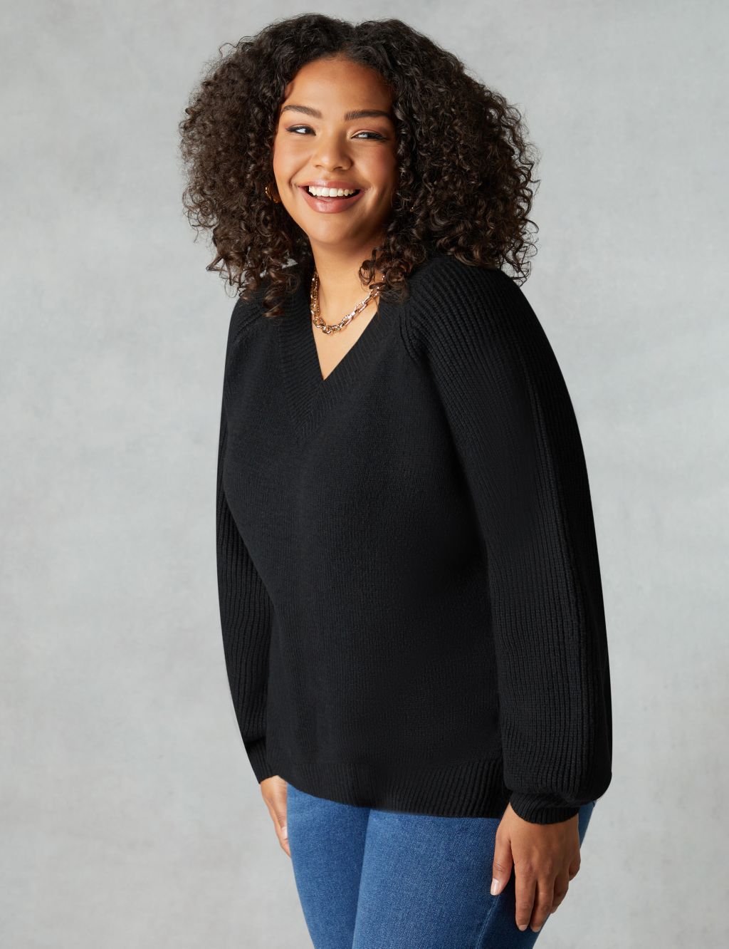 Textured Ribbed V-Neck Relaxed Jumper