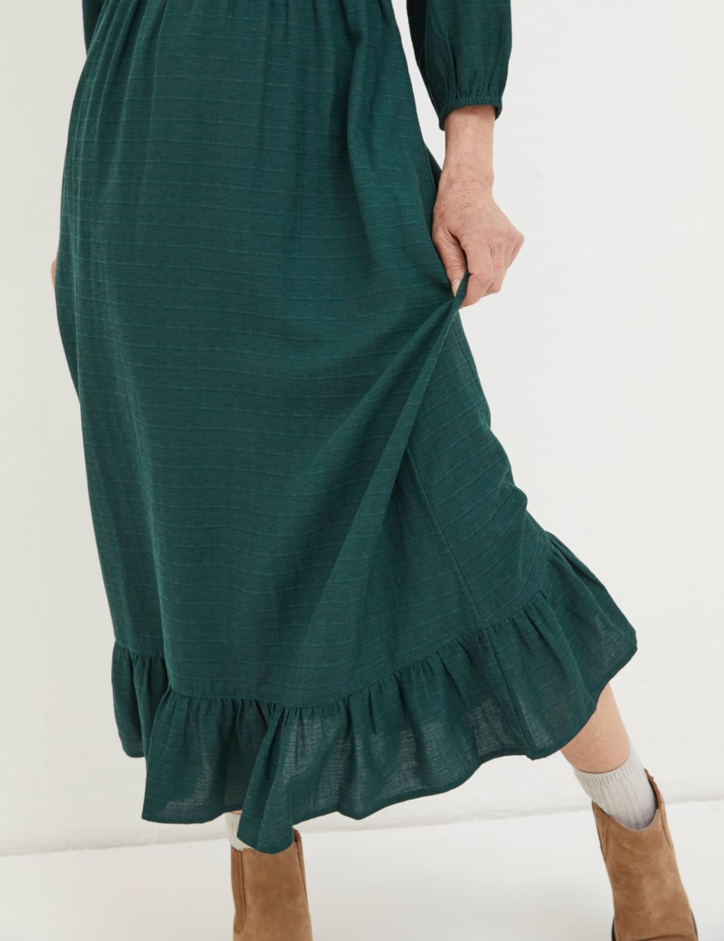 Textured Square Neck Midi Tiered Dress image 4