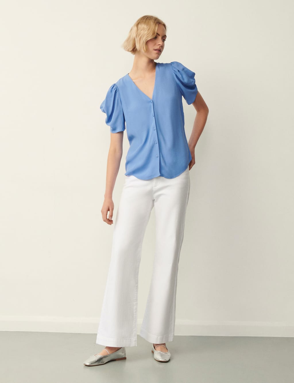 V-Neck Puff Sleeve Blouse image 1