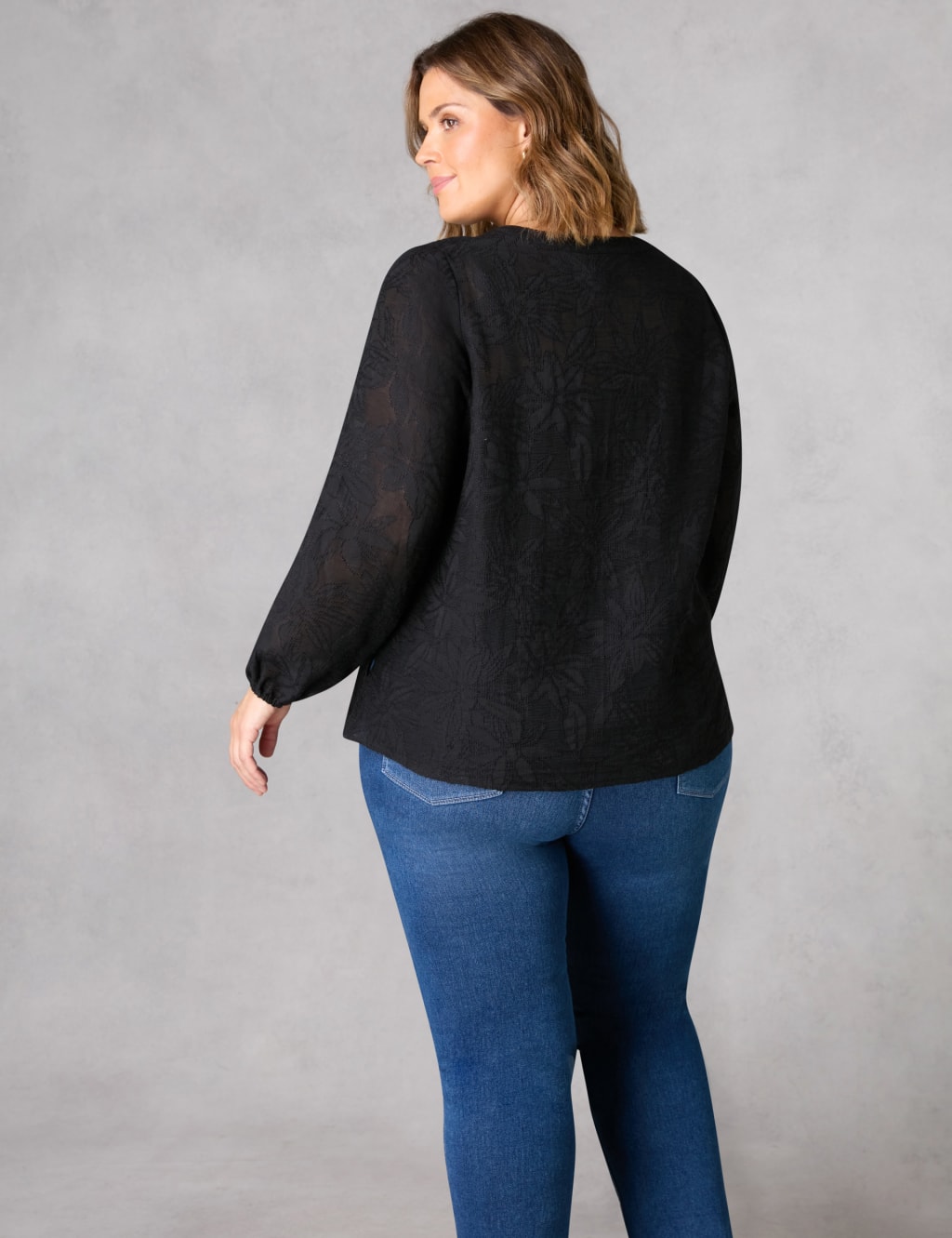Floral Textured Collared Blouse image 4