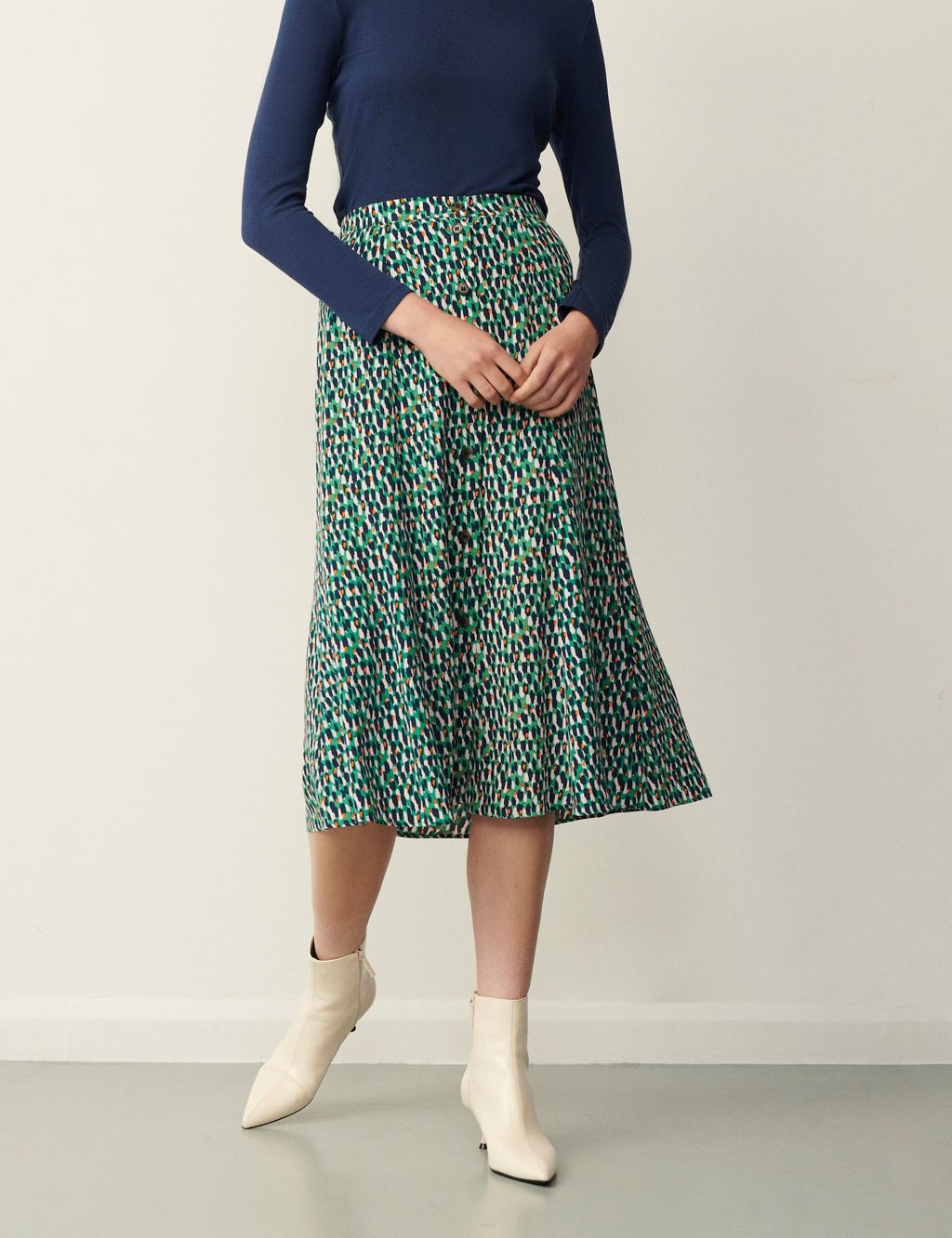 Printed Button Front Midi A-Line Skirt image 3