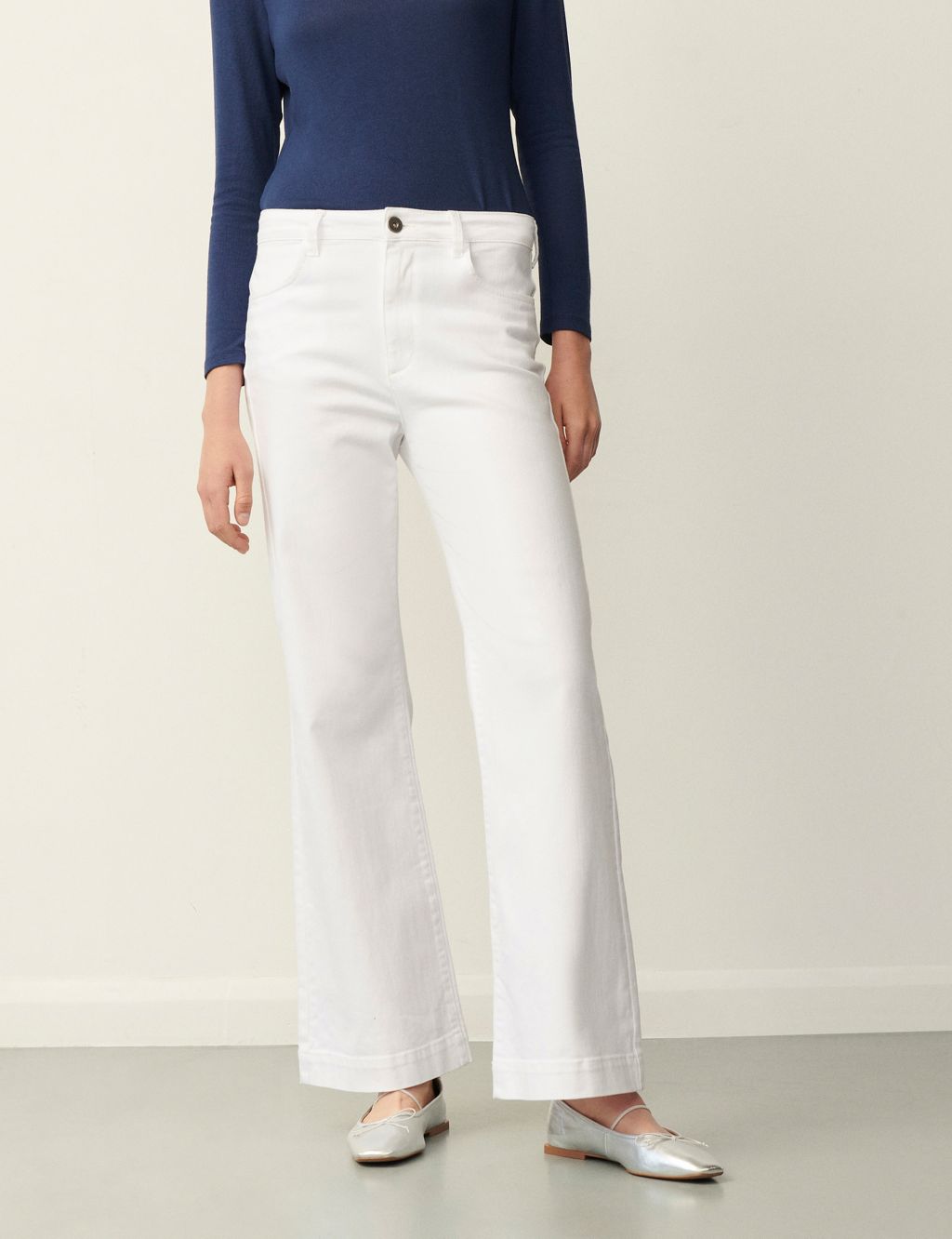 High Waisted Flared Jeans image 3