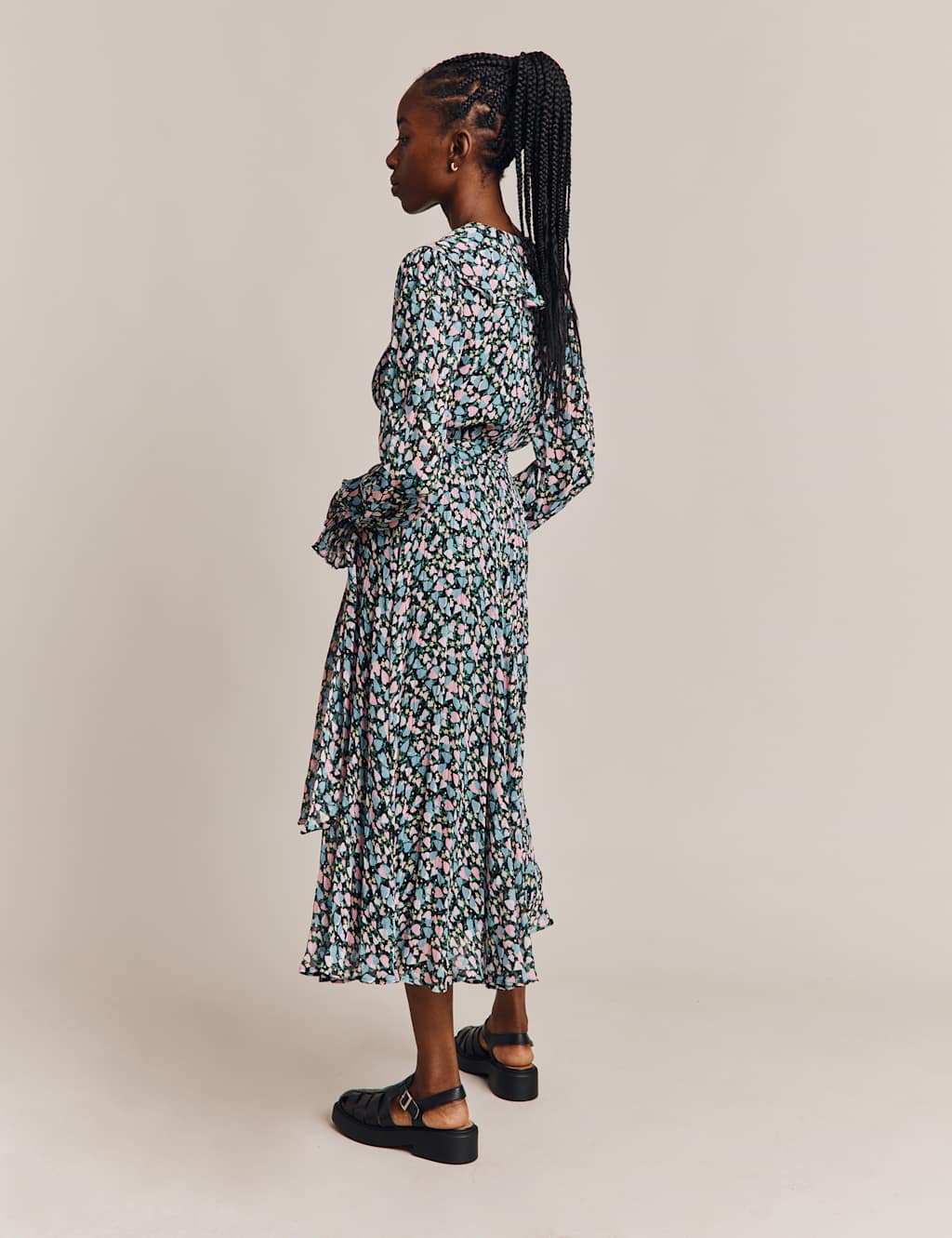Sheer Bow Print V-Neck Maxi Waisted Dress image 4