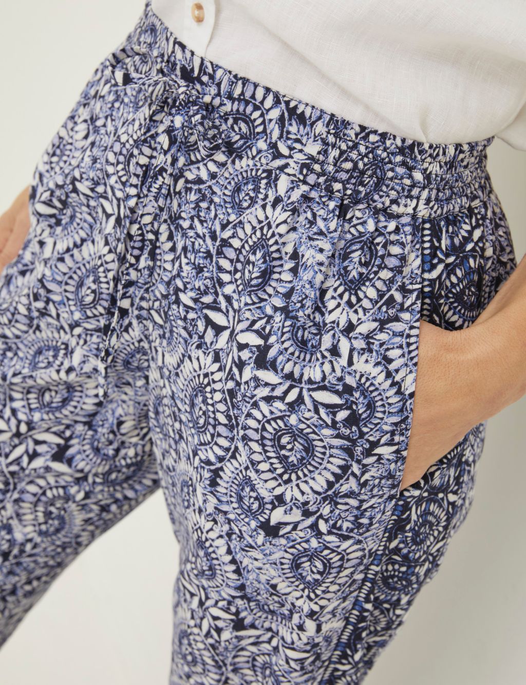 Floral Pull On Cuffed Joggers image 3