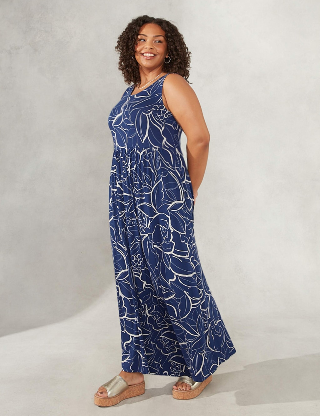 Jersey Floral Maxi Smock Dress image 1