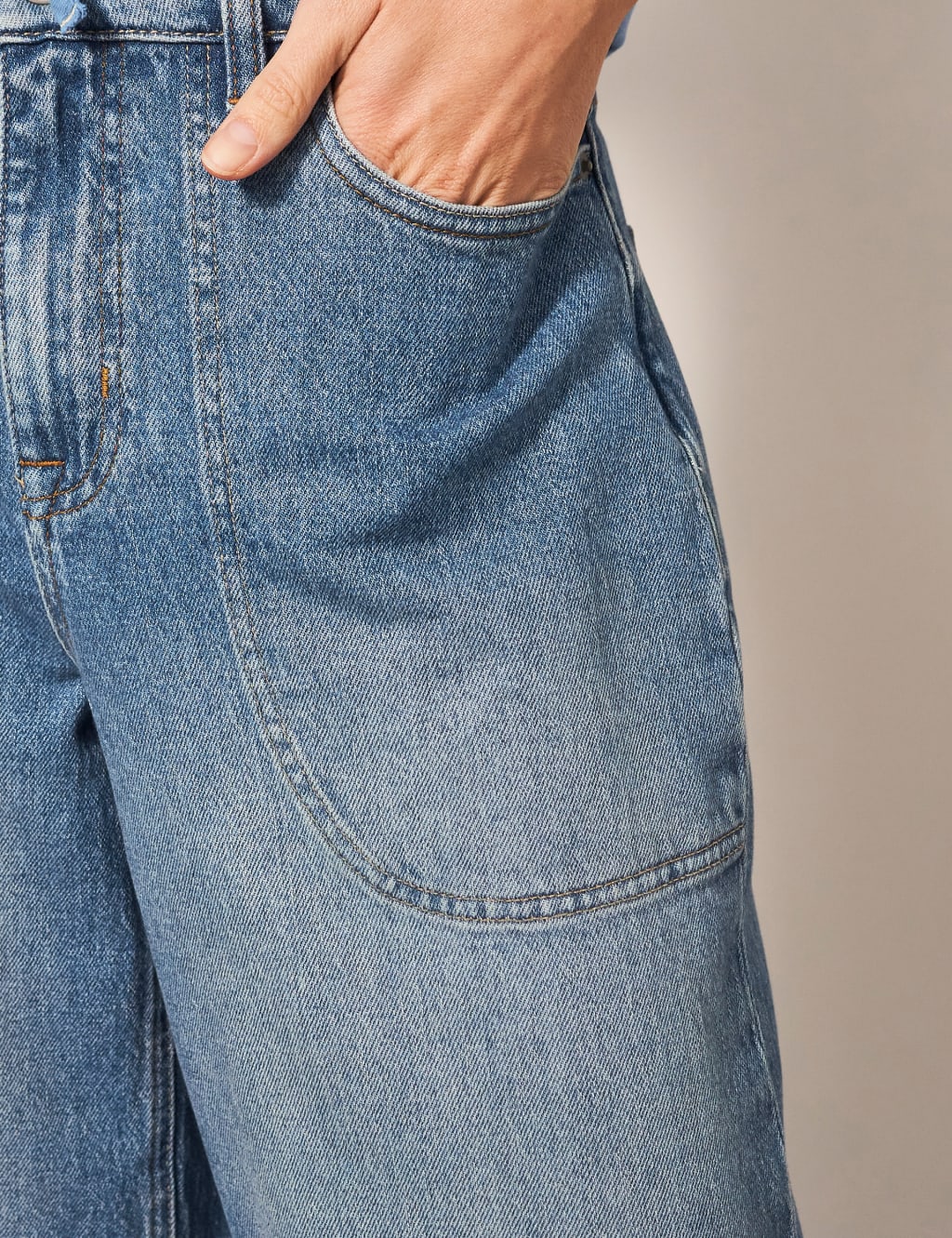 Wide Leg Cropped Jeans image 3
