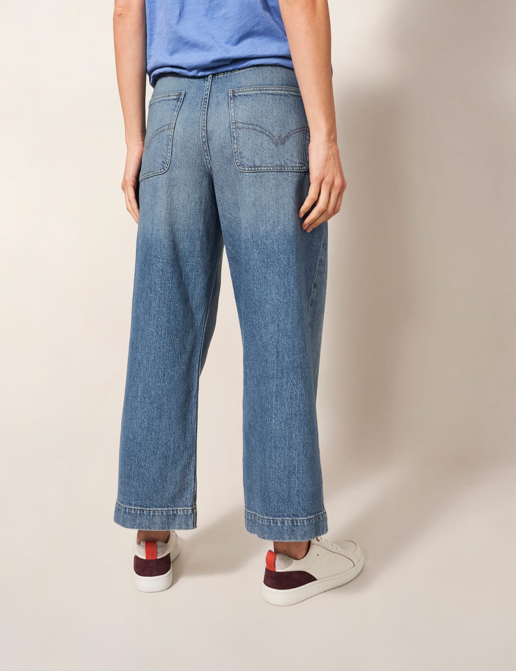 Wide Leg Cropped Jeans image 4