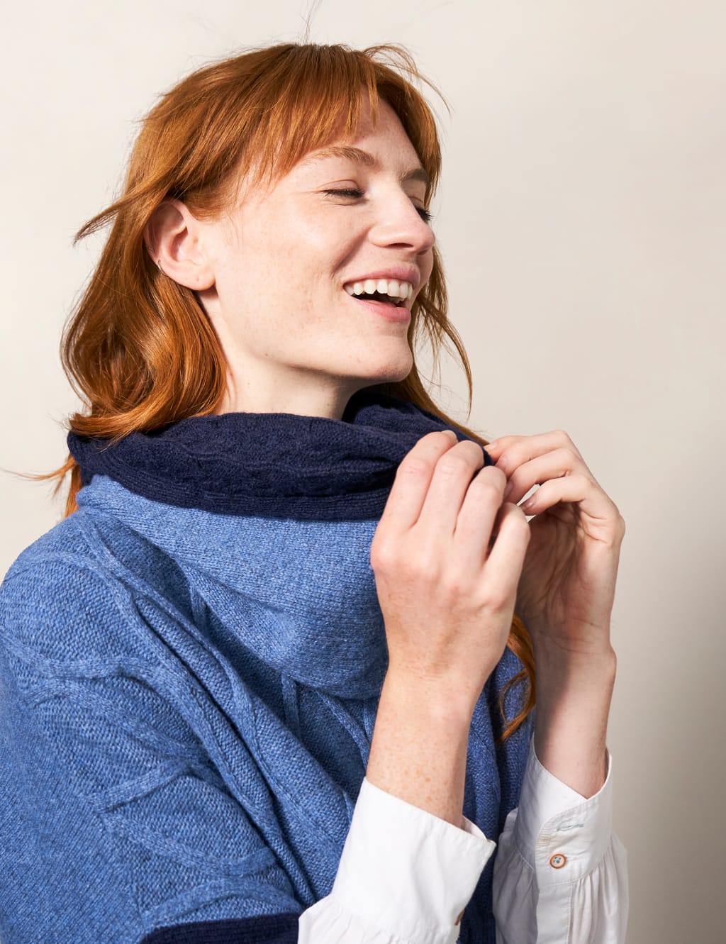 Lambswool Rich Knitted Poncho image 5
