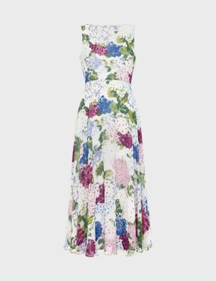Floral Round Neck Midaxi Waisted Dress 3 of 6