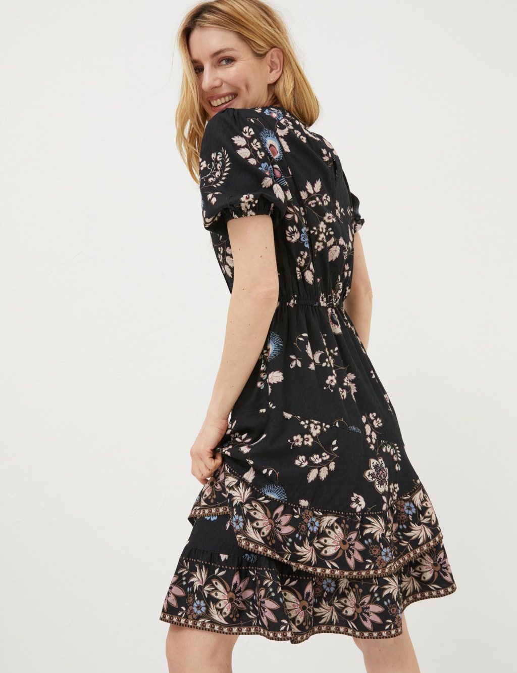 Floral Knee Length Tiered Waisted Dress image 3