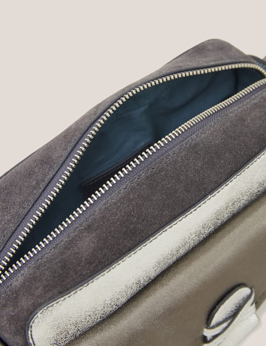 Leather Cross Body Camera Bag image 2