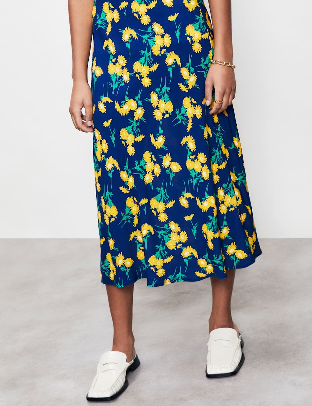 Floral A-Line Midi Skirt image 2