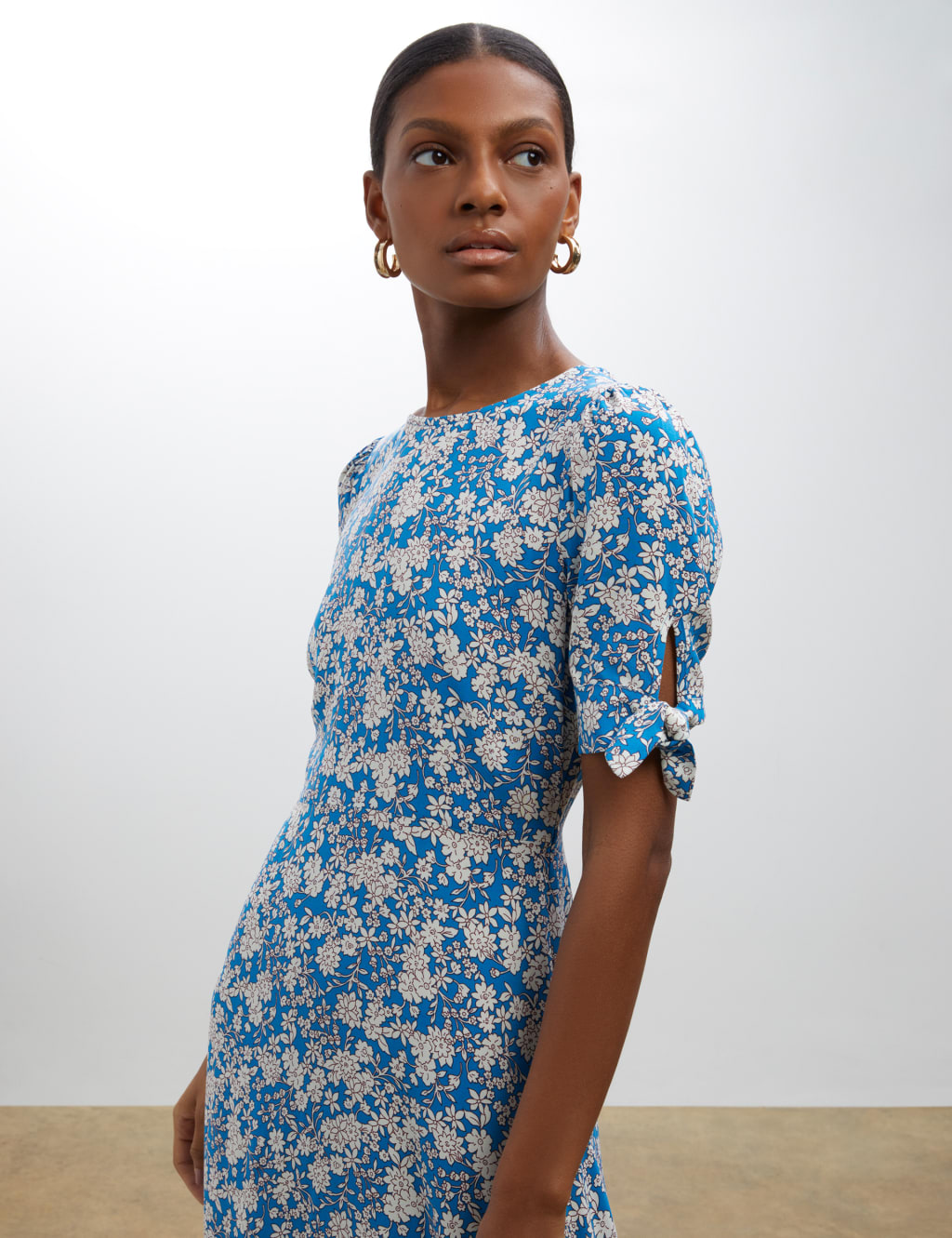 Floral Round Neck Midi Waisted Dress image 3