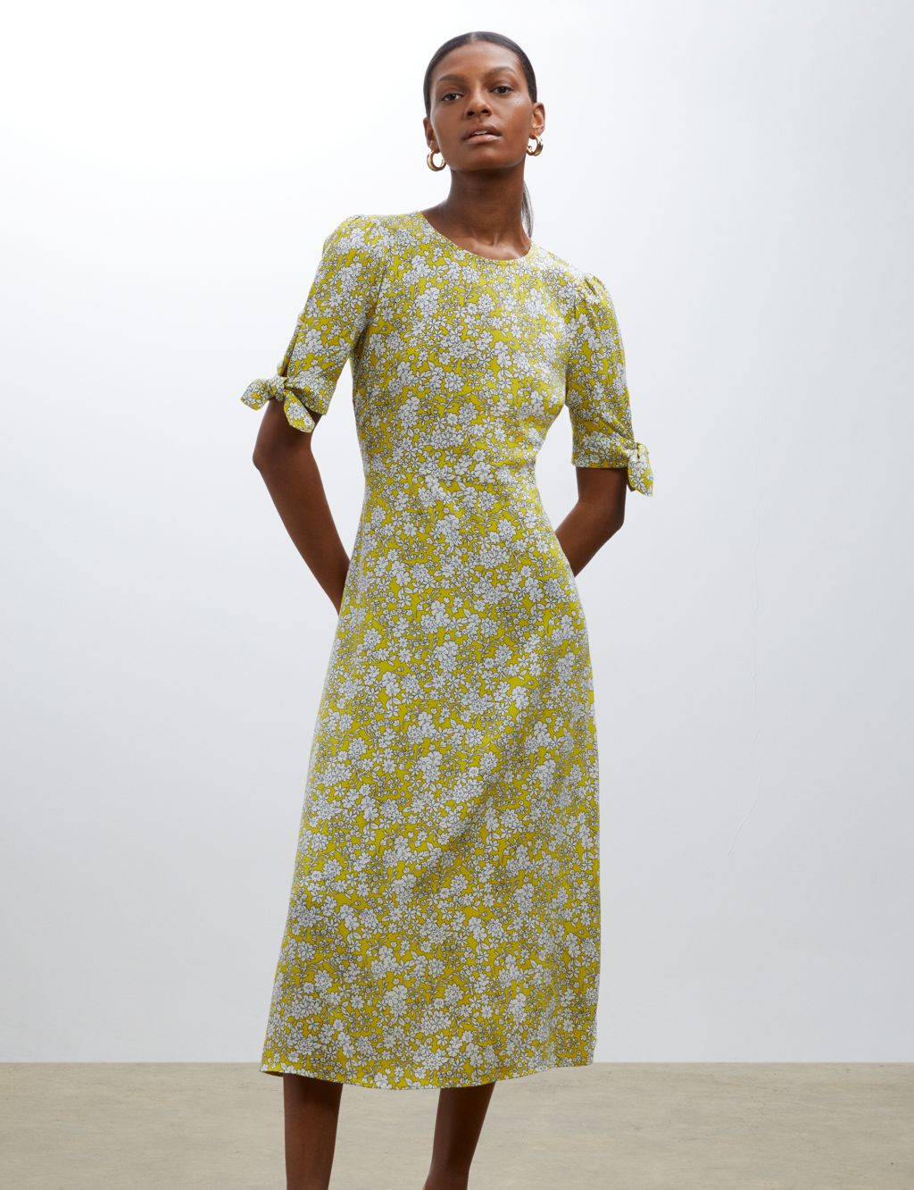 Floral Round Neck Midi Waisted Dress image 2