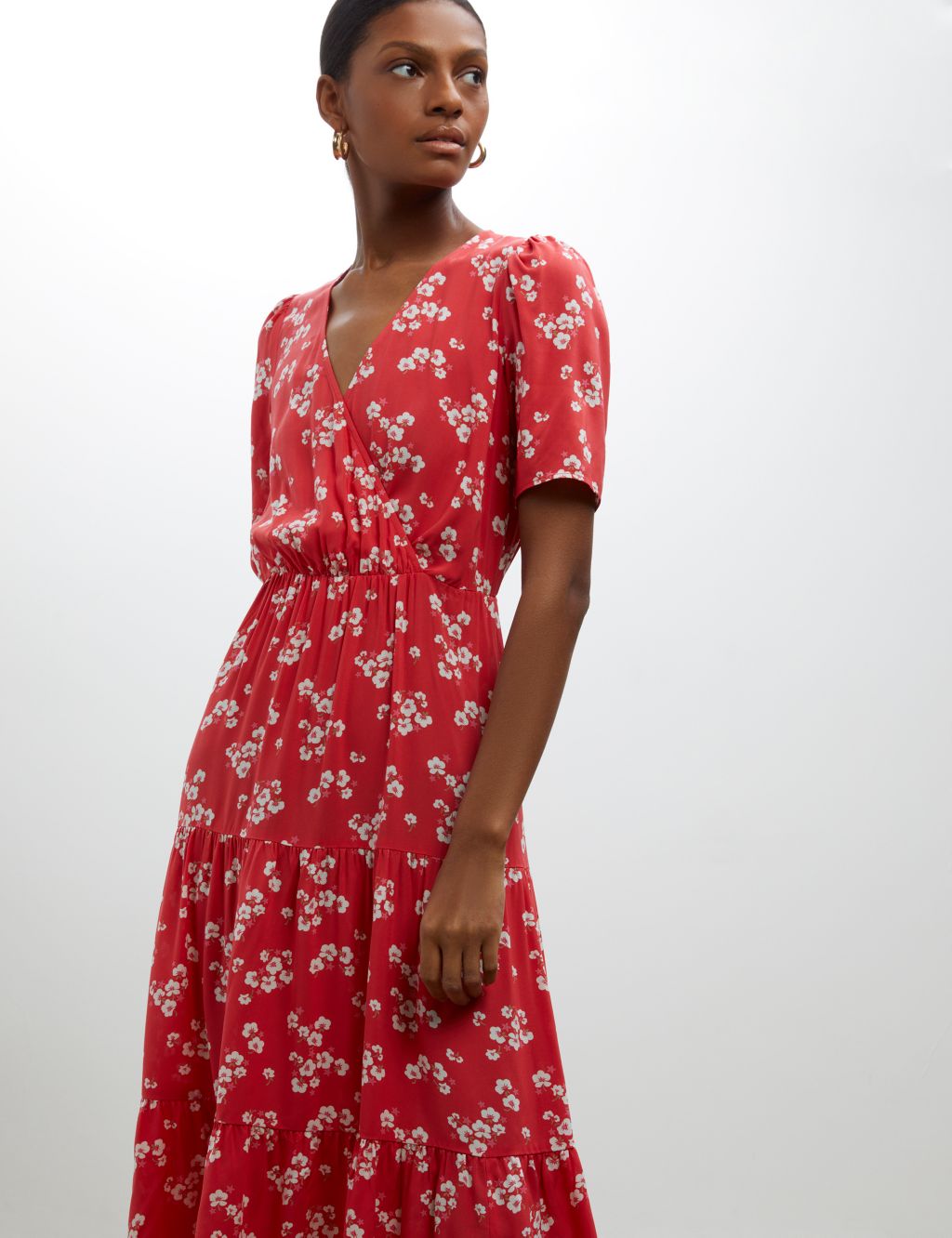 Floral V-Neck Midi Waisted Tiered Dress image 3