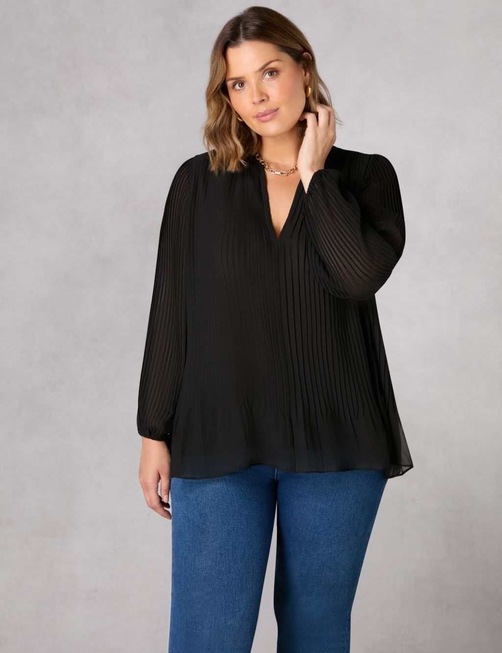 Pleated V-Neck Relaxed Blouse image 3