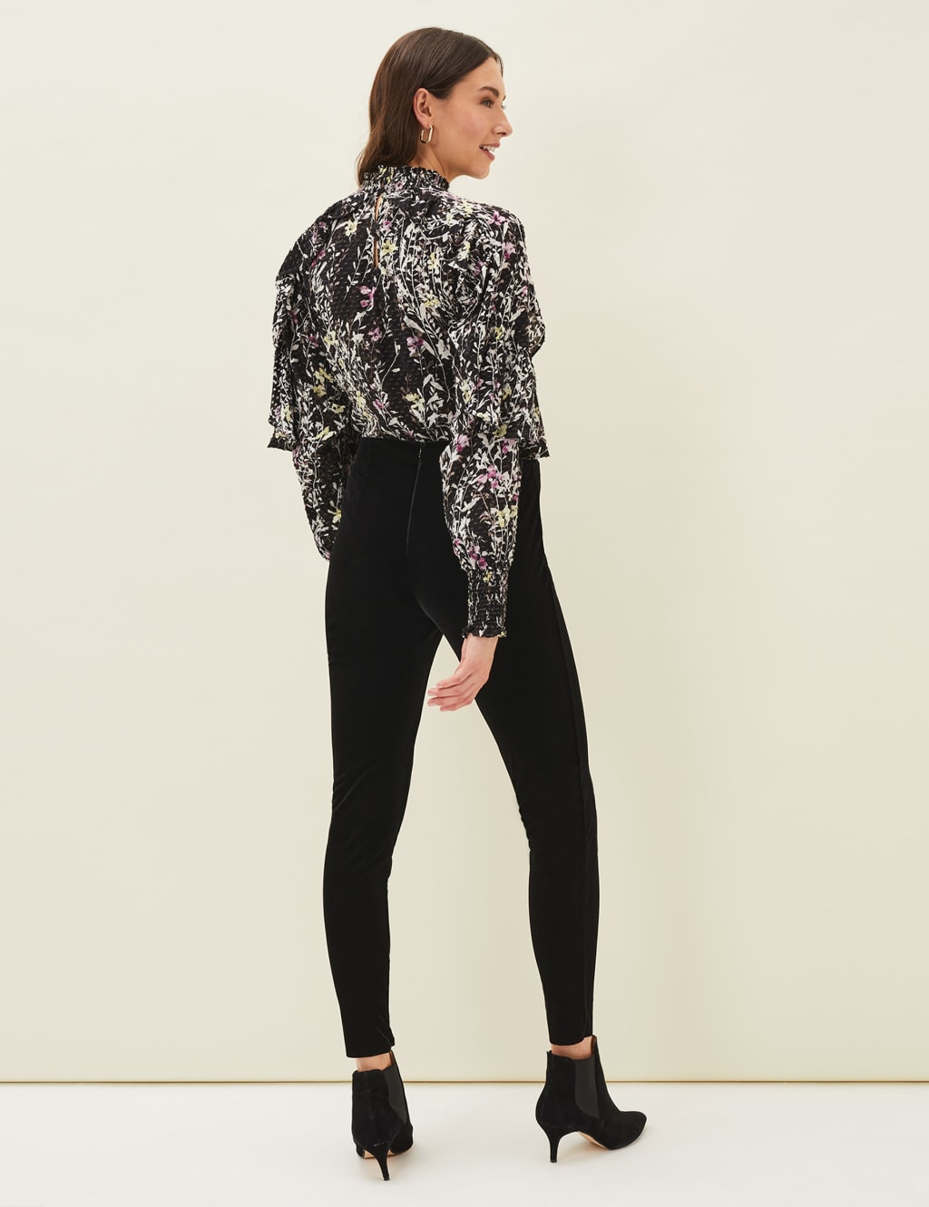 Velvet Leggings image 5