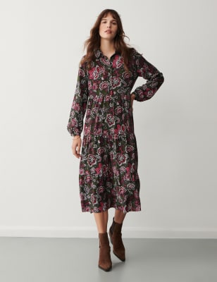 14+ Tiered Floral Midi Dress